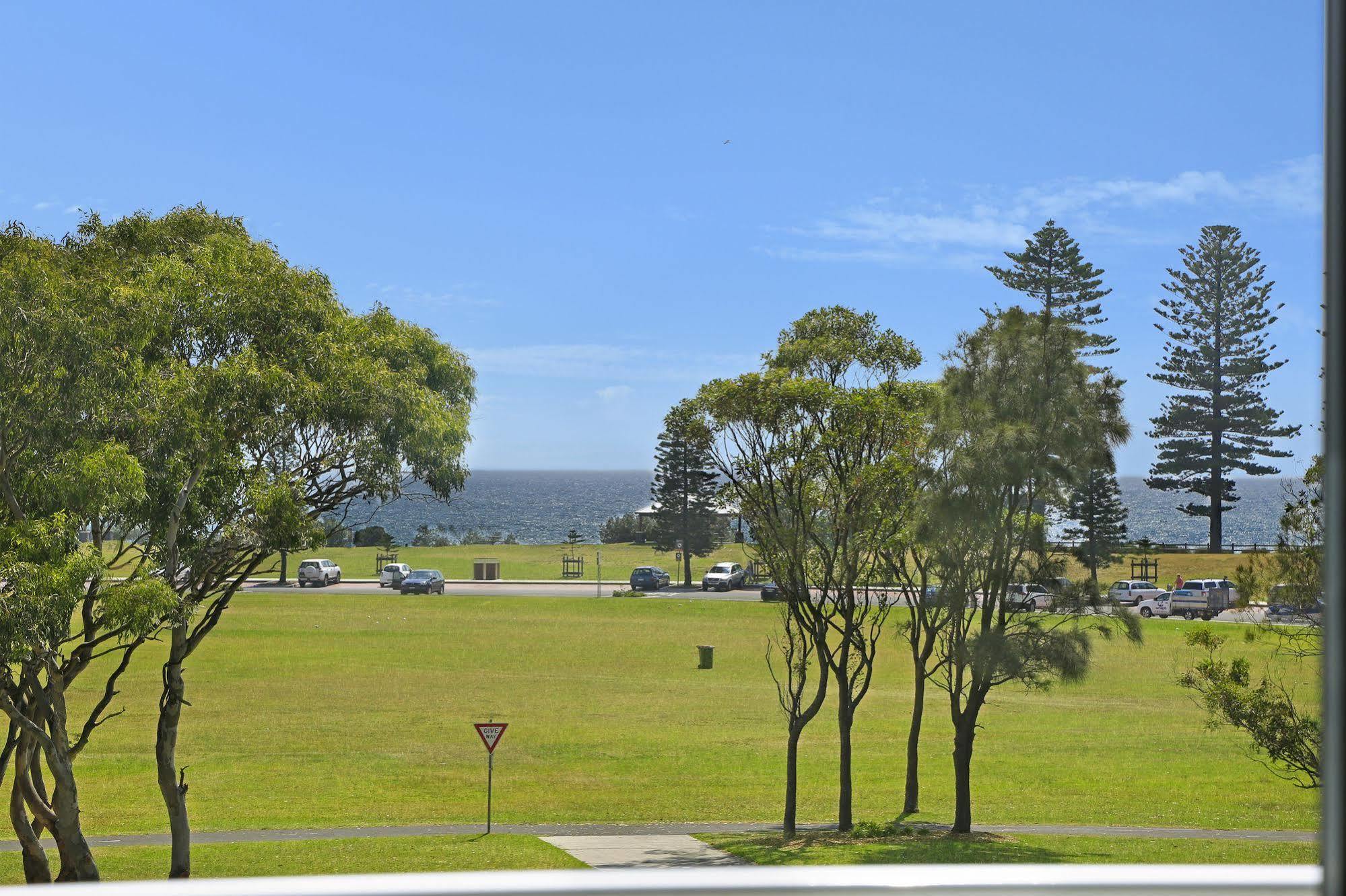 Beach Park Motel Wollongong Extérieur photo